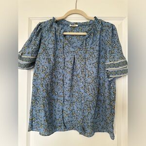 Blue floral print chiffon blouse